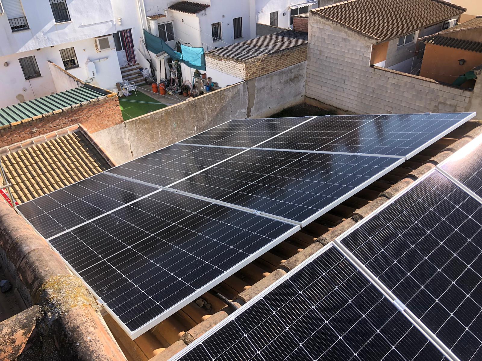 Intalacion economica de placas solares en Andalucia