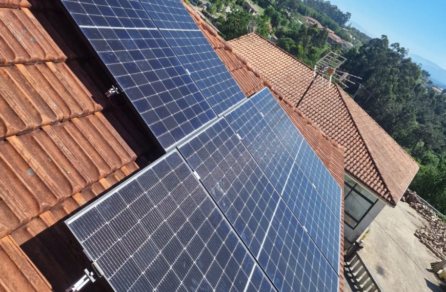 Instalación de placas solares en Tuy Pontevedra