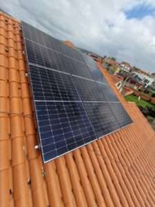 Placas solares para ahorrar en la factura de la luz Pontevedra